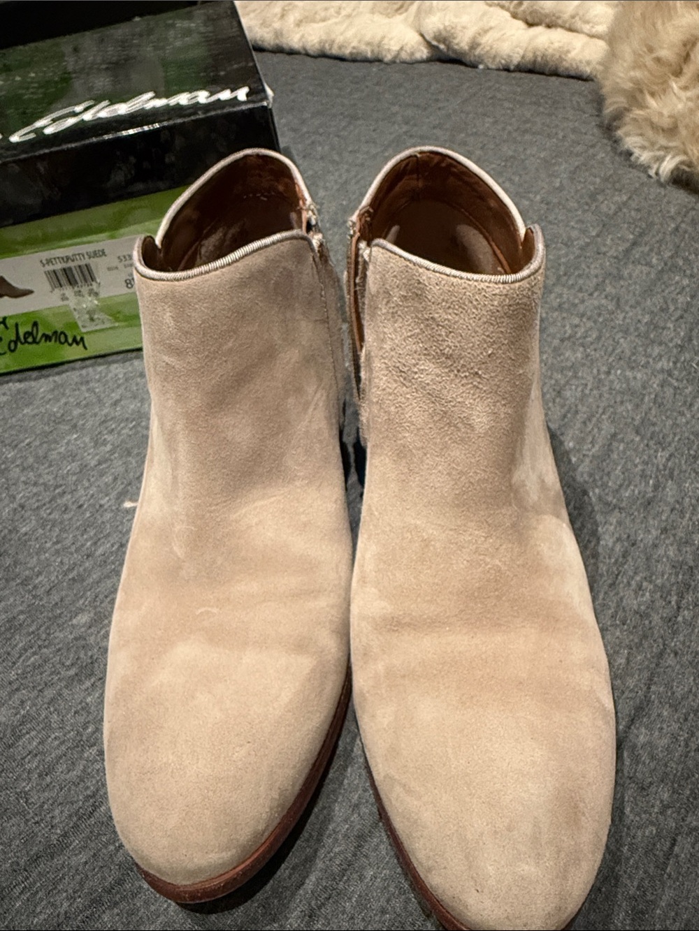 Sam Edelman S-Petty, Putty Suede Ankle Booties